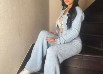Meet social media influencer, Desiree Montoya, the rising entrepreneur in the making at the young age of sixteen: