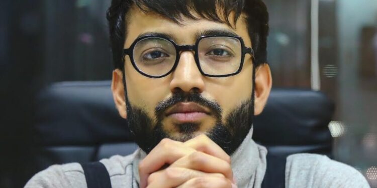Renowned Hairstylist Vivek Shyam Bhatia making a mark across the globe with his magical fingers.