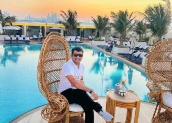 Meet Areeb Shahezan: A Hyderabadi entrepreneur who through his business skills and golden heart won the hearts of people